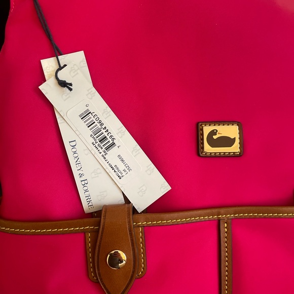 New. Never used Hot pink Fuchsia Dooney & Bourke Matching Set Hobo bag w/ bag - Picture 2 of 9